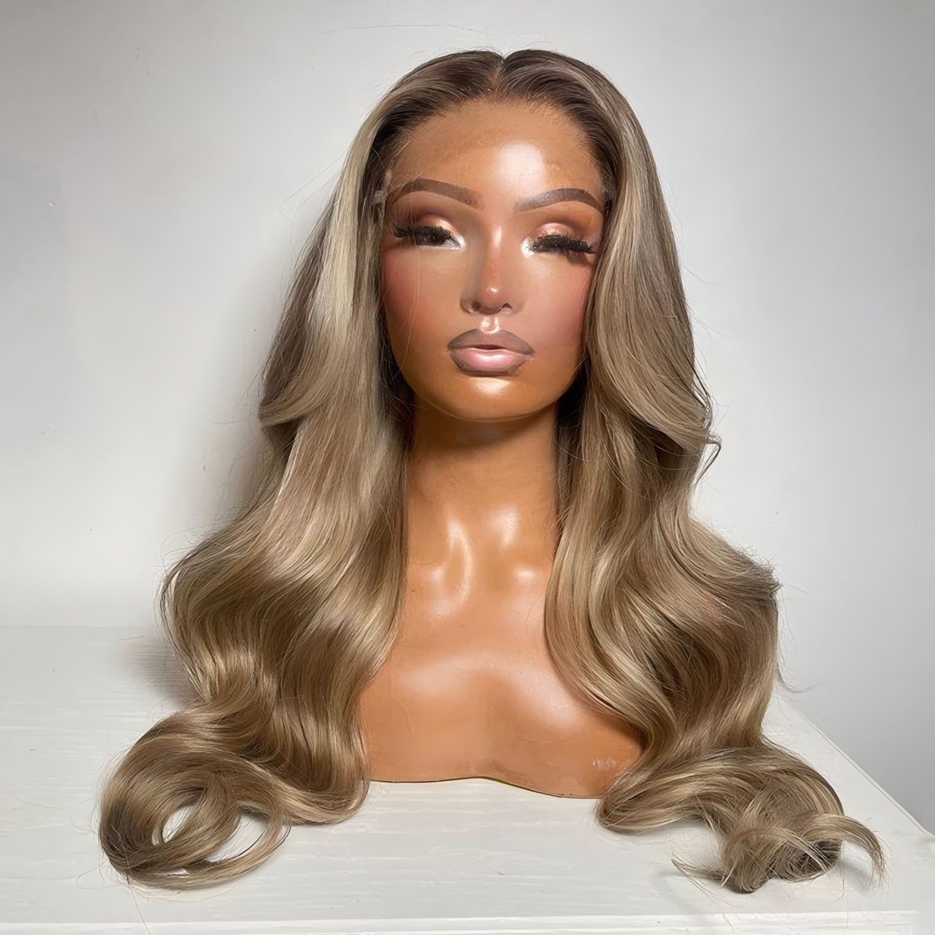 Gluna  Body Wave Light Grey Gold Highlight Colored 13×4/13X6 Lace Front Human Hair Wigs